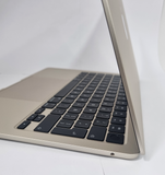 MacBook Air con Chip M3 de Apple 2024, 256 SSD 16 GB RAM Mod.A3113 13,6" (G)